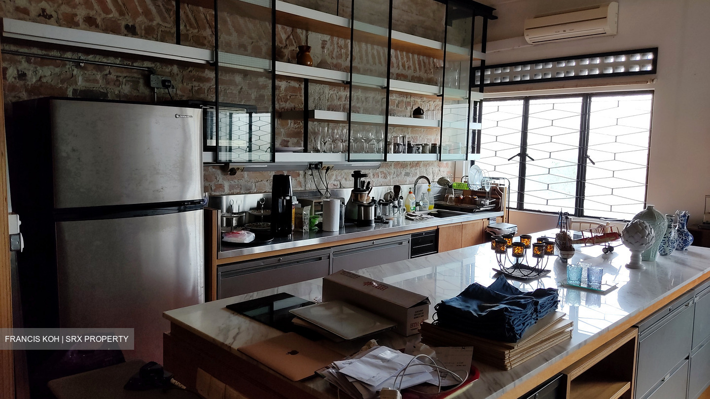 Serangoon Park (D13), Shop House #507789421